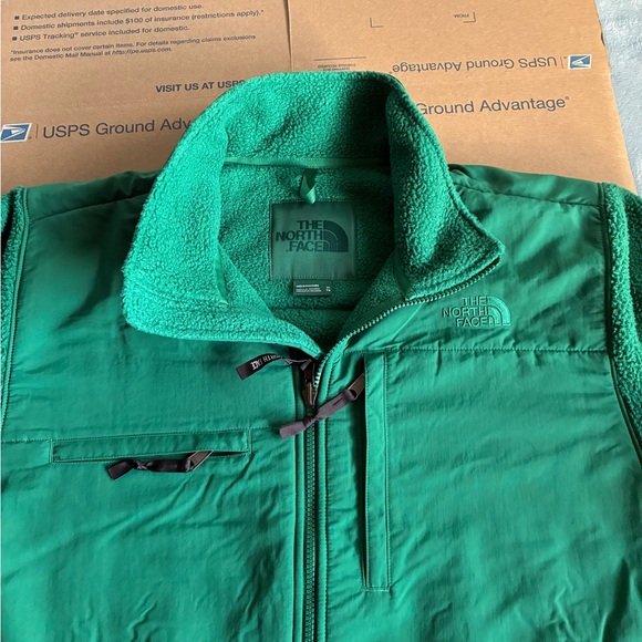 The North Face Men’s Retro Denali DTM Fleece Jacket Evergreen Green XL - Picture 3 of 15